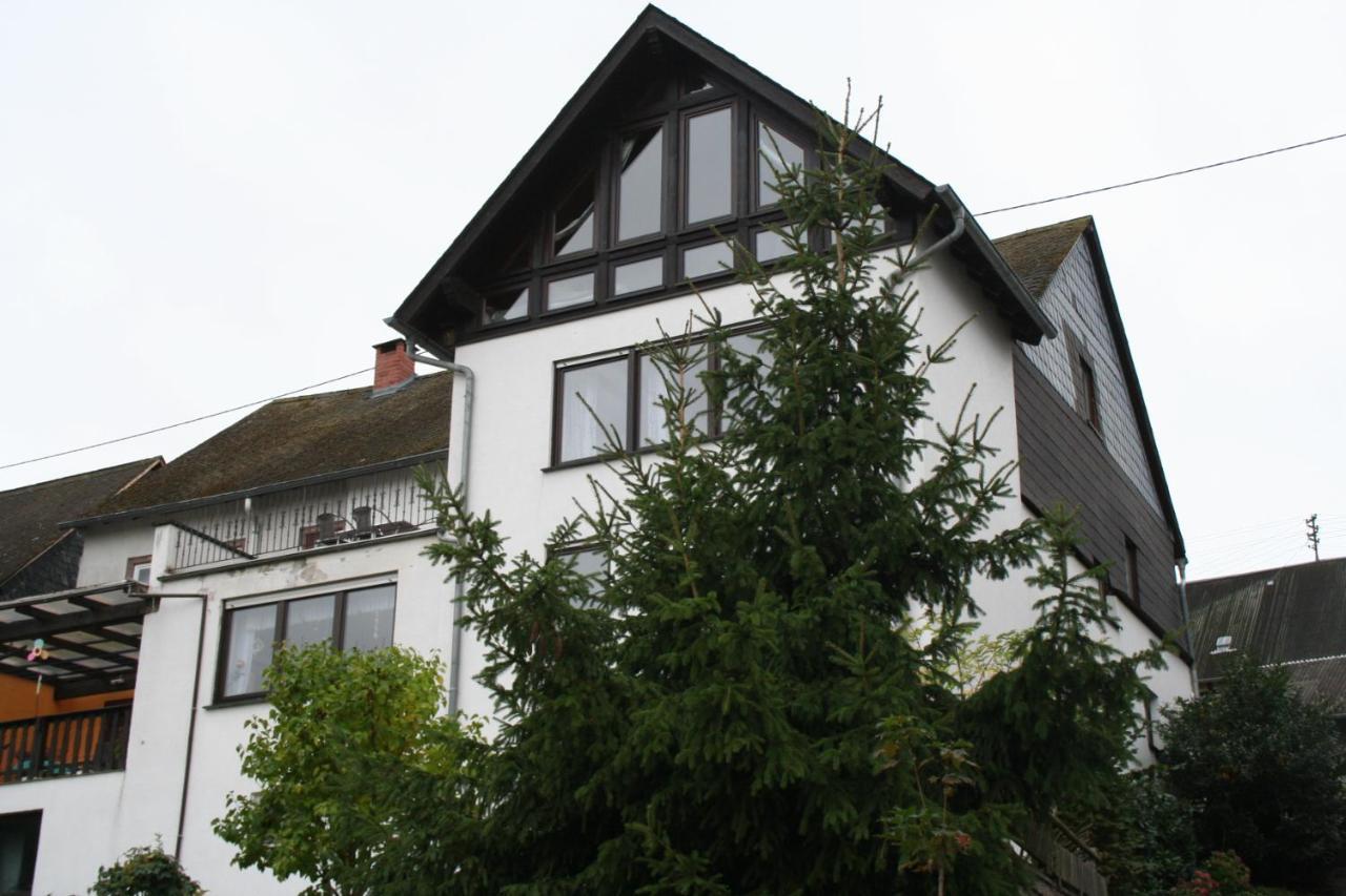Romantische Ferienwohnung Rheingold 50 Qm Fuer 2 Bis 4 P 바하라흐 외부 사진