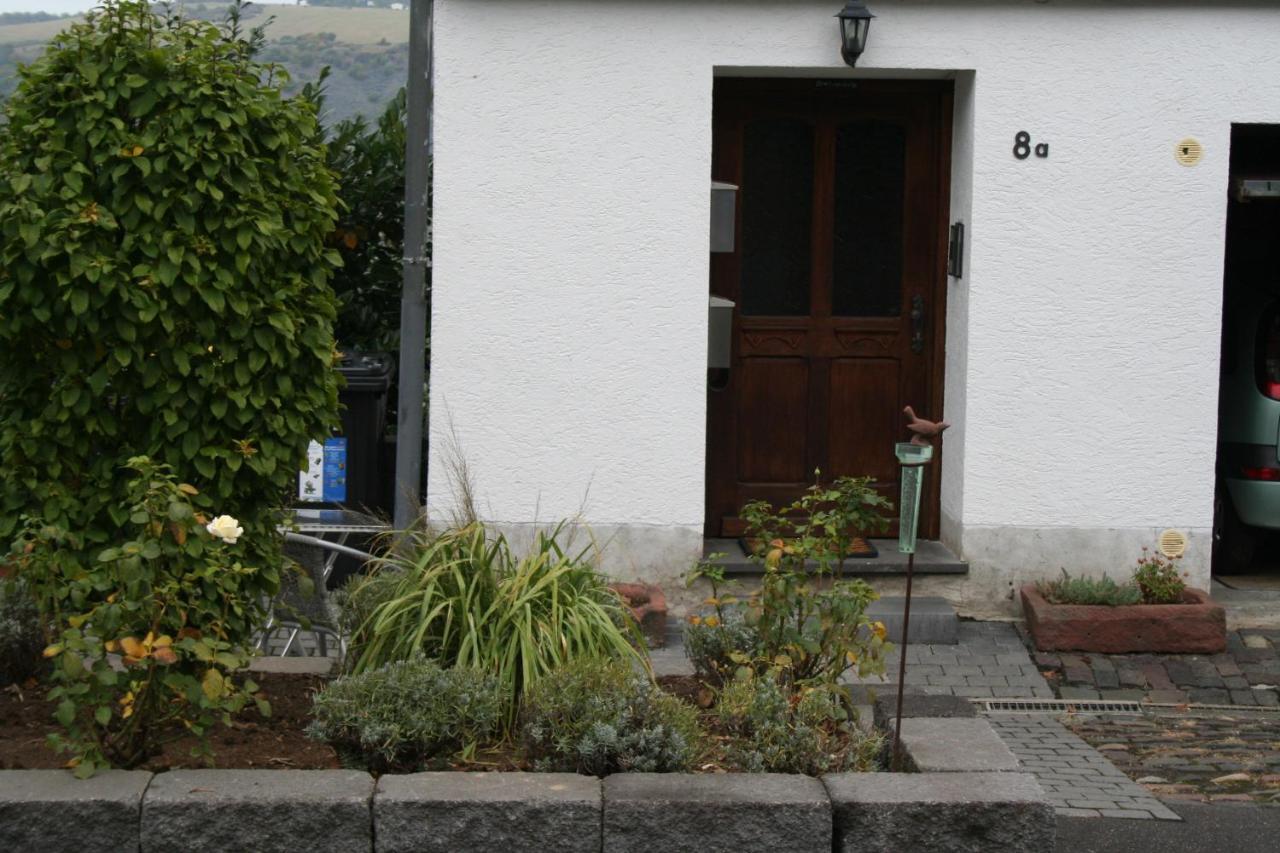 Romantische Ferienwohnung Rheingold 50 Qm Fuer 2 Bis 4 P 바하라흐 외부 사진